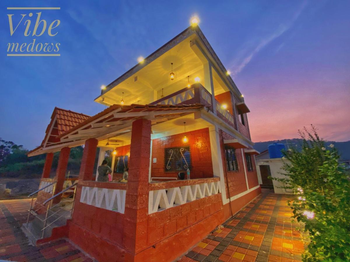 Vibe Meadows Villa With Private Swimming Pool Near Kashid Beach Extérieur photo