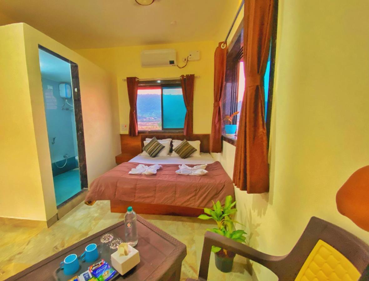 Vibe Meadows Villa With Private Swimming Pool Near Kashid Beach Extérieur photo
